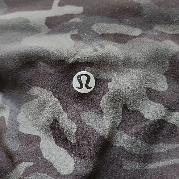 EUC - Lululemon Align Pant Full Length 28" in Incognito Camo Multi Gator Green. - Picture 3 of 6